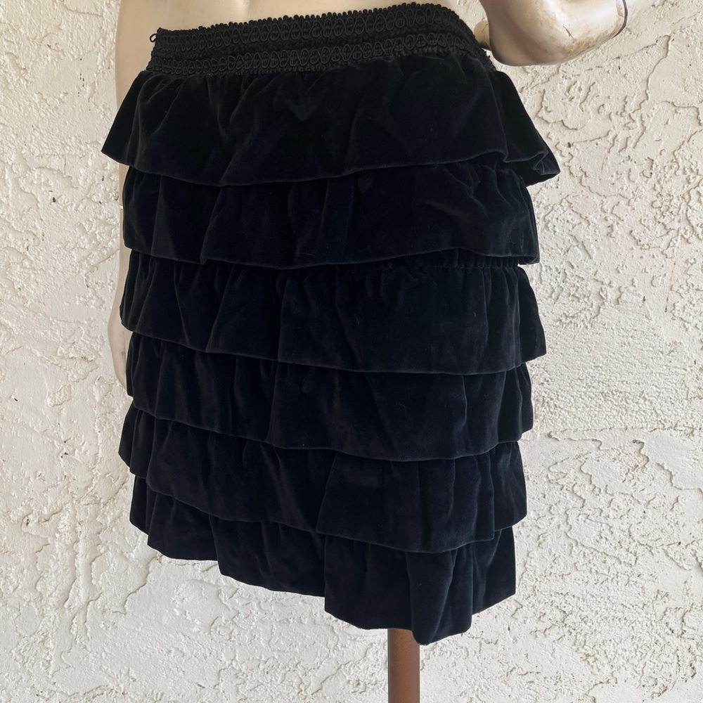 BYBLOS Italy Skirt NWT Black Velour Ruffled Size 42